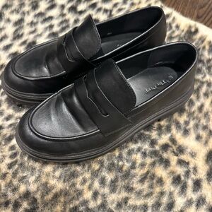 Black Leather women’s Loafers